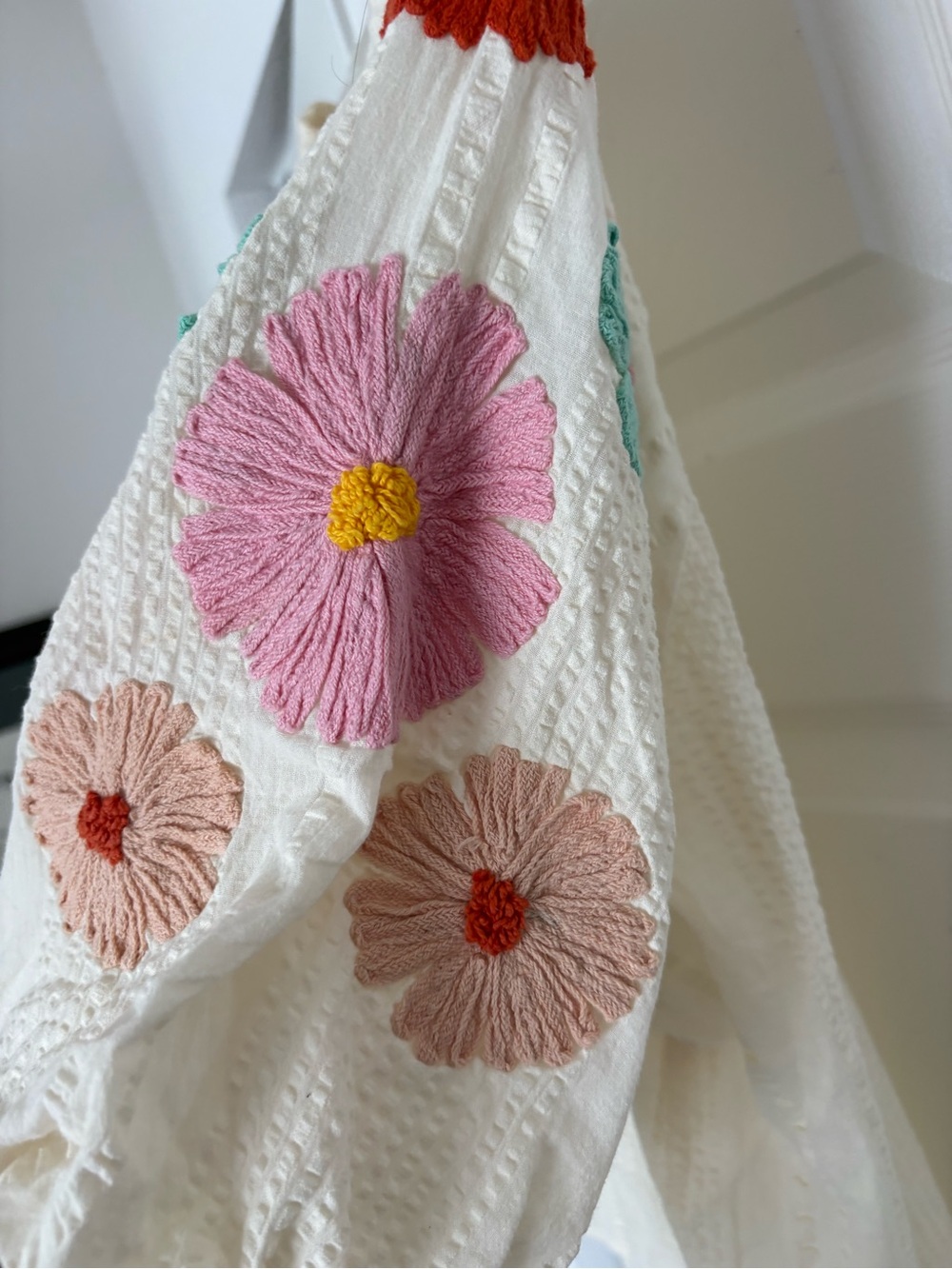 THML Embroidered Flowered Top - Picture 3 of 6